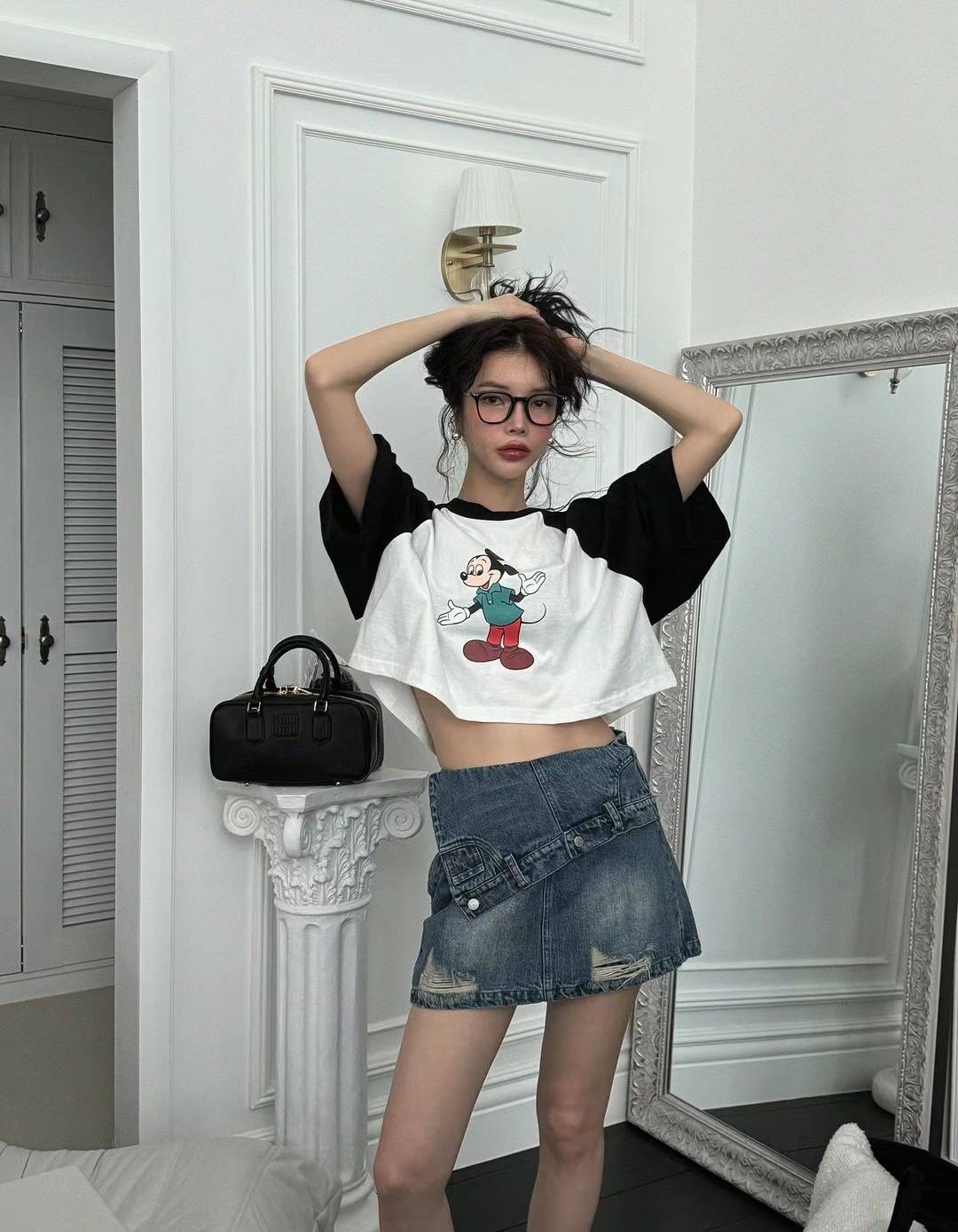 オールドミッキークロップドTシャツ/ディズニーTシャツ