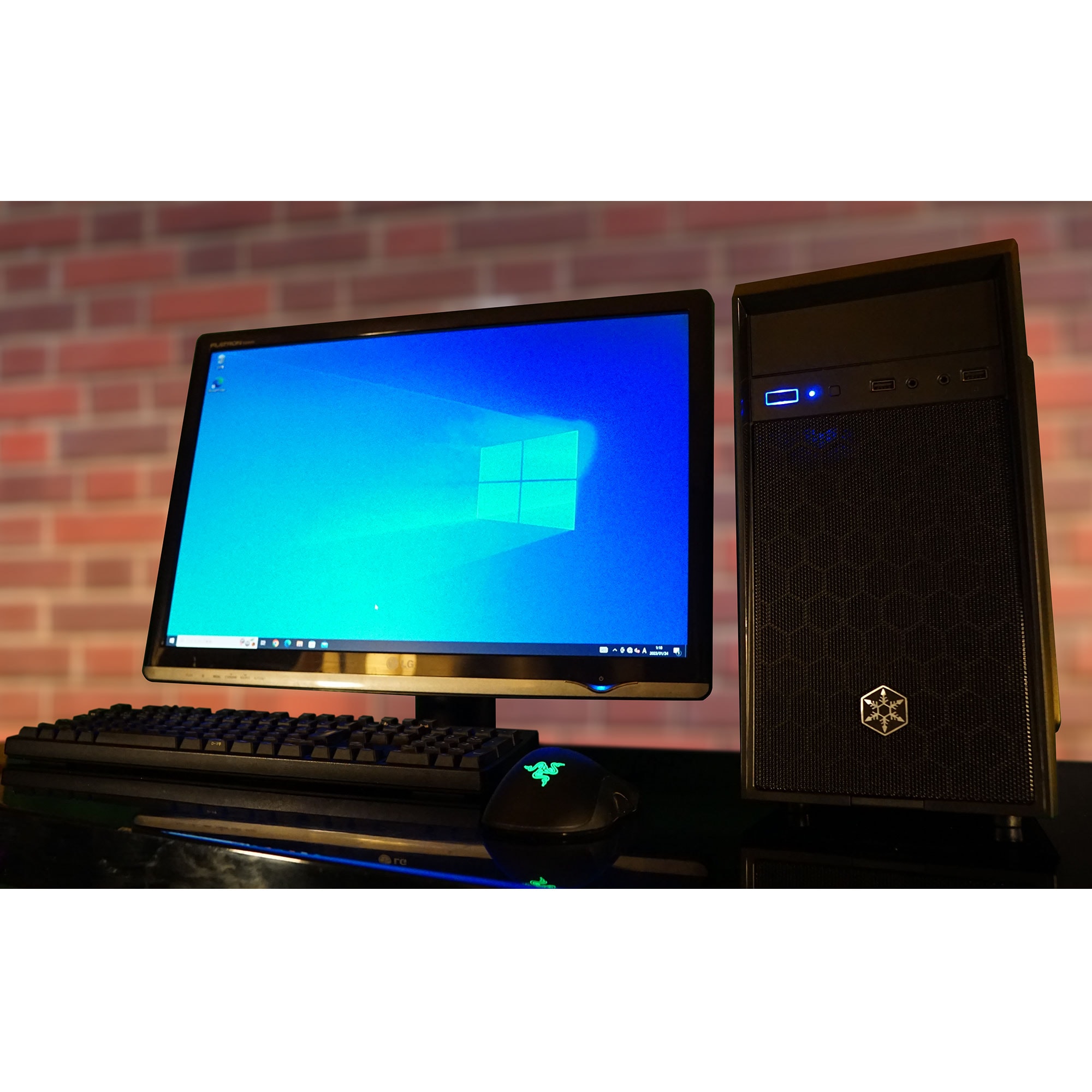 オフィス用PC Core-i3 16GB（未使用）