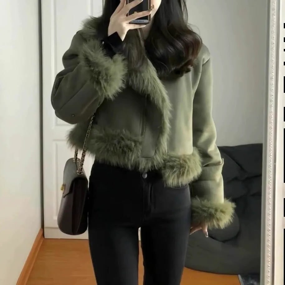 アウター ジャケット コート レディース 長袖 ファー スエード ショート丈 前開き 厚手 スリム 細身 かわいい 大人可愛い 大人かっこいい 大人女子 オトナ 大人 おしゃれ お洒落 きれいめ シン