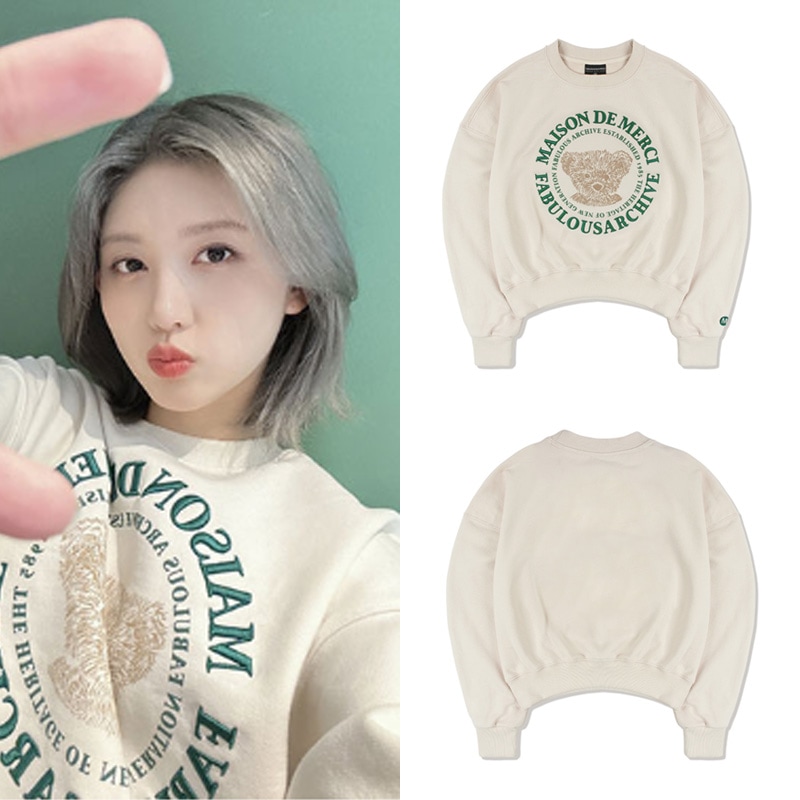 [IVE 秋 着用] マンツーマンTシャツ クロップ ベアフレンズ エンボス マンツーマンTシャツ (ivory)/韓国ファッションスタイル/韓国ストリートブランド/男女兼用/韓国の芸能人着用/カジュ