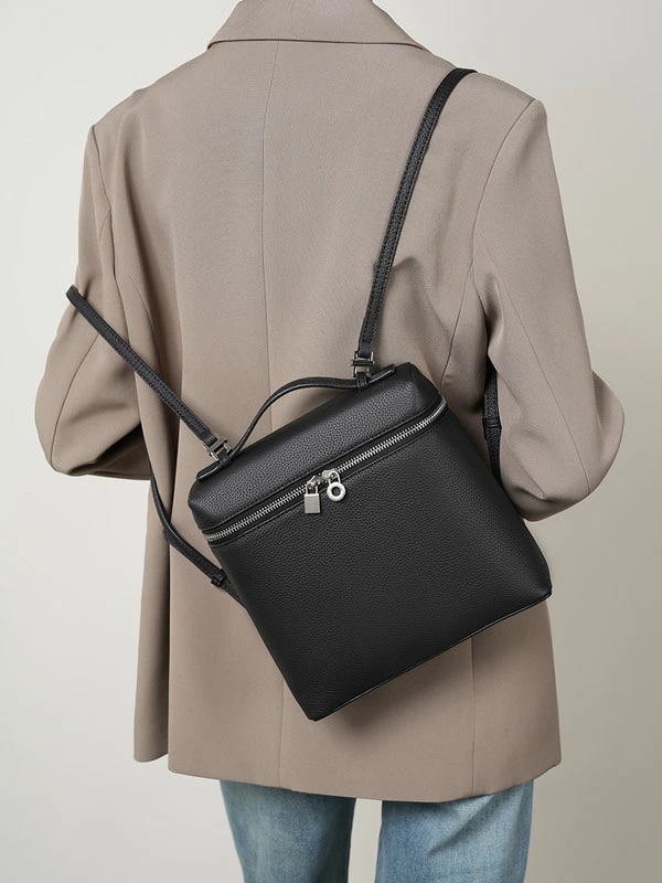 6月の新製品プロモーション最終日 本革 リュック レディース 2way バックパック 手提げ 肩掛け 女子 おしゃれ リュックサック マザーズバッグ マザーズリュック 軽量 軽い 旅行 通勤 通学 8,435円