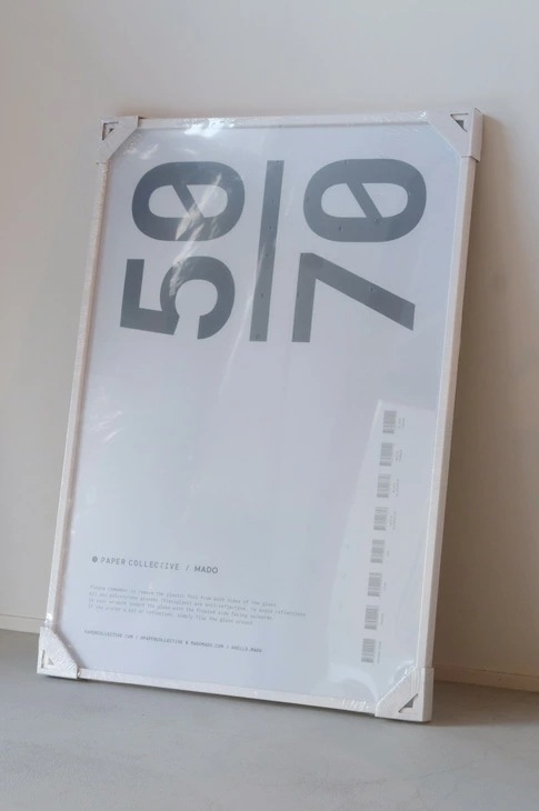 PAPER COLLECTIVE / MADO ポスターフレーム (timber 1