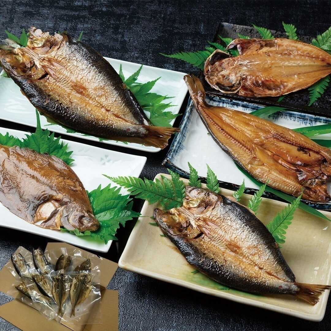 静岡 骨まで食べられる焼き魚 詰合せ かます2枚あじ2枚ほっけ1枚カレイ1枚イワシ2枚 （計8枚） 【産直メーカー直送品】