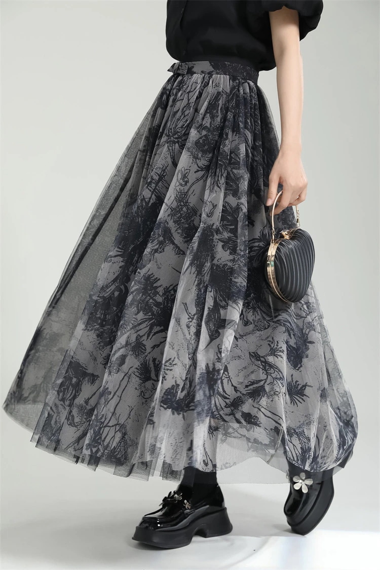 早い者勝ち プリント aラインスカート ハイウエスト 水墨画スカート レーヨンスカート 大きい裾 ミディアムスカート 2024年春と秋 エレガント