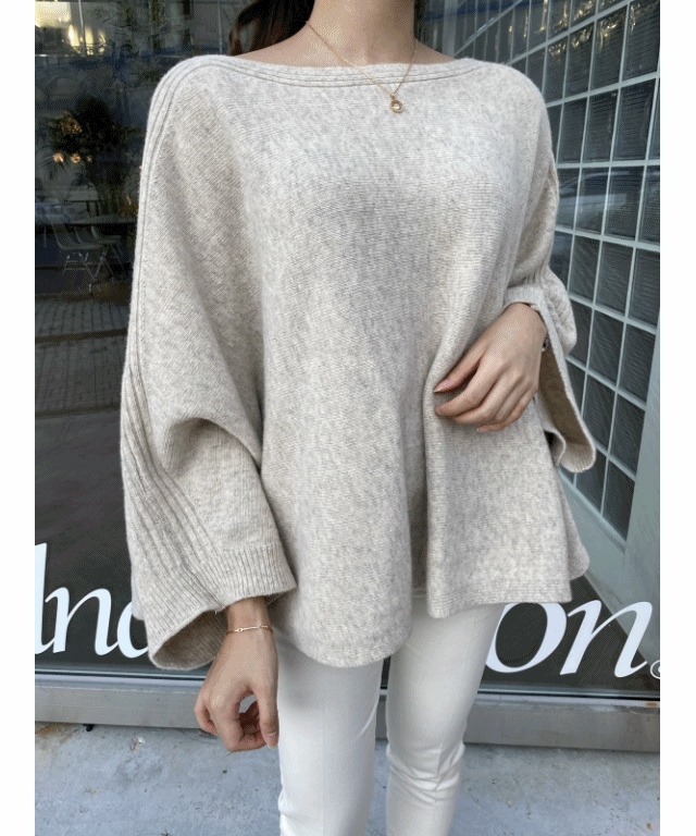 [超おすすめ！/高級感]カシミアリップネック ボートネック パンチョ マント ケープニット