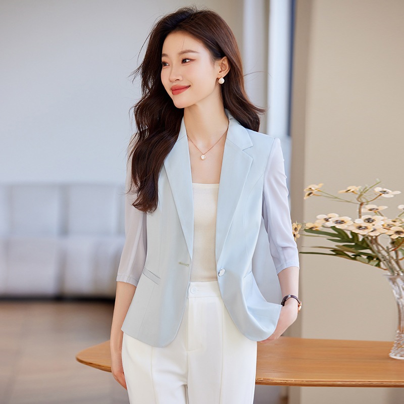 【1点ご購入 で10点プレゼントいたします】ショート丈スーツコート小柄2025ミリオントップス気品カジュアル薄手レディーススーツ