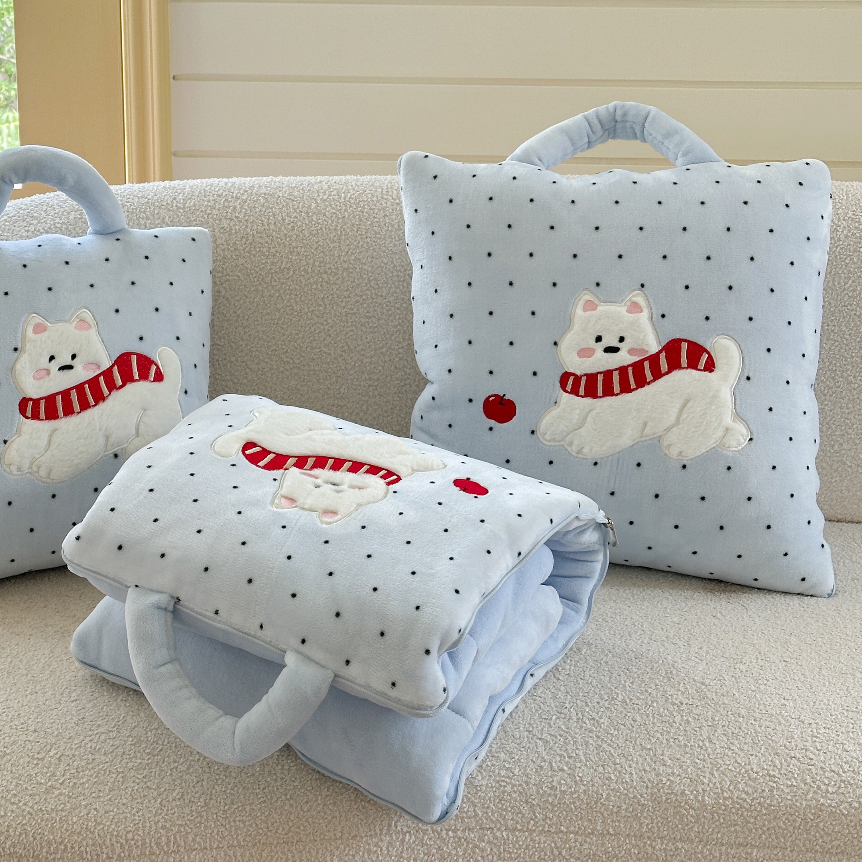 厚手のミルクフリースの子犬用枕/キルトオフィスとリビングルームの両方に使える持ち運び可能な昼寝用ブランケット折りたたみ式の学生用クッション冬用