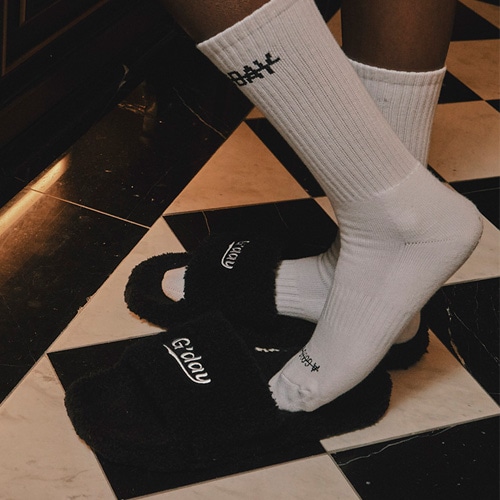 Gday furry sandals (black)