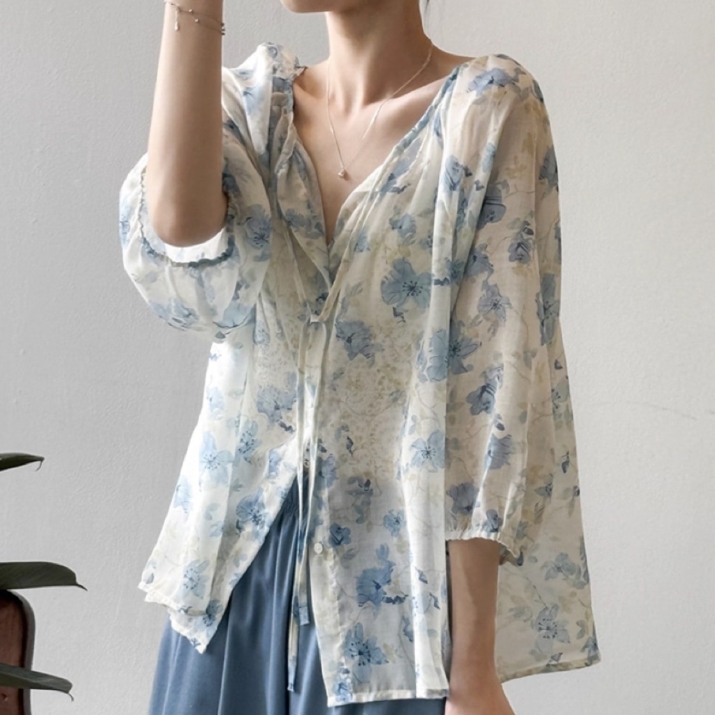 レディース トップス シャツ ブラウス 前開き ミディアム オーバーサイズ リボン 透け感 異国風 ボタン ギャザー かわいい 大人可愛い シンプル カジュアル おしゃれ アジアン エスニック
