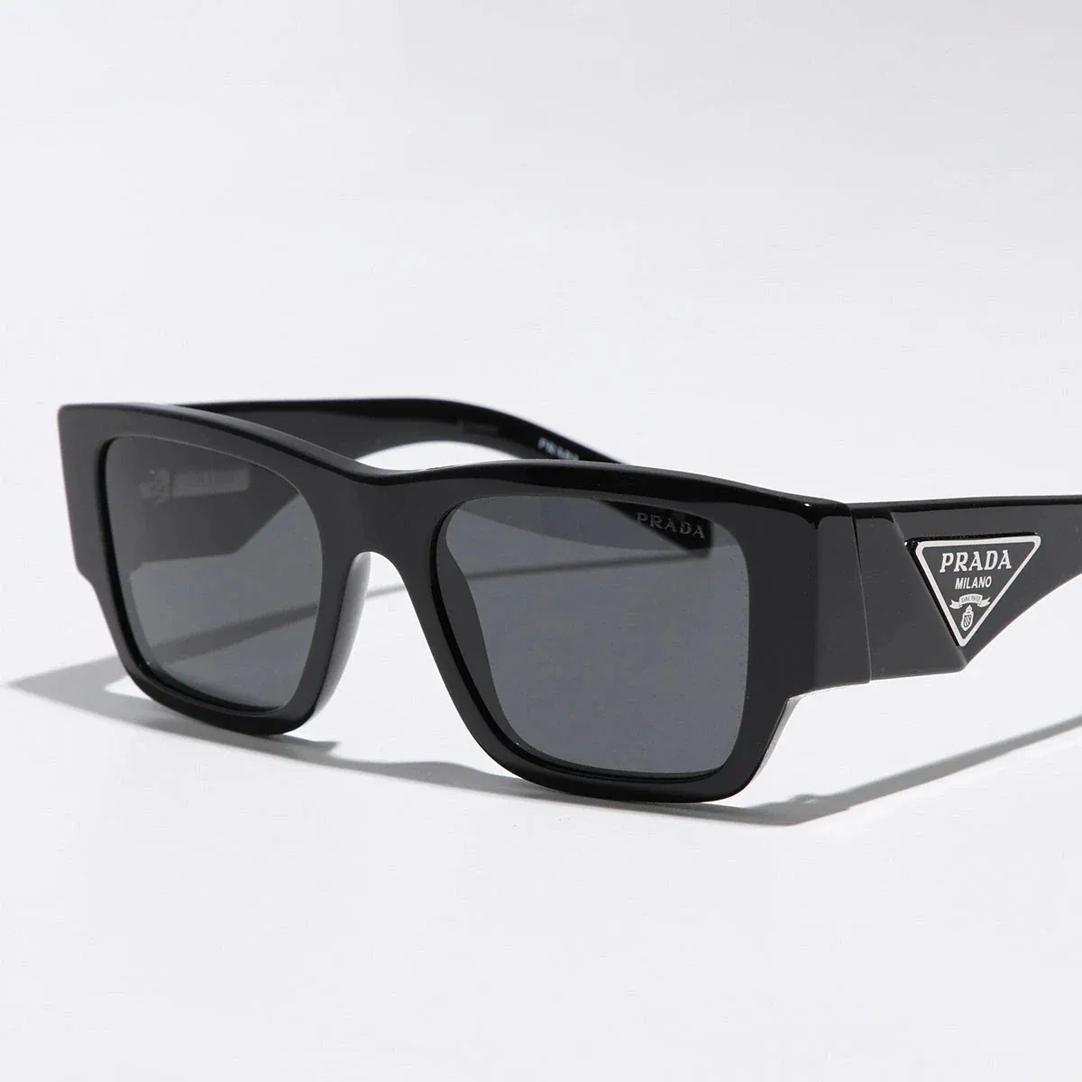 PRADA プラダ サングラス SPR 10Z メンズ スクエア型 セルフレーム フルリム アジアンフィット トライアングルロゴ メタルロゴ アイウェア 1AB