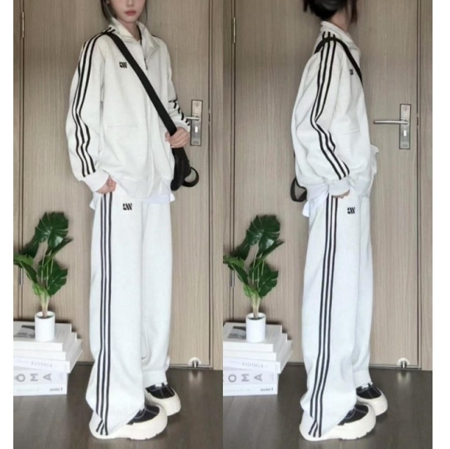 怠惰なスタイルの小さな女の子は年齢を減らすために春と秋にスタイリッシュなスウェットシャツ女性用のカジュアルなスポーツスーツゆったりとした汎用性の高いものを着ます