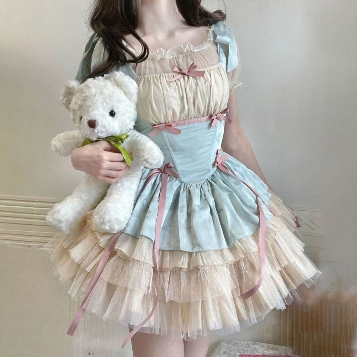 メイド服 洋装 二次元 コスプレ ロリータコス服 リボンロリータロリータドレスかわいいバレエ風ドレススリングドレスケーキスカート姫スカート夏