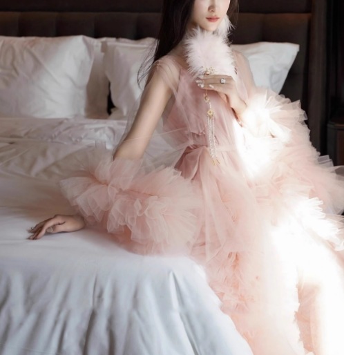 2点セット レディース ワンピース キャミソール ドレス マキシ ノースリーブ ラメ感 フレア フェミニン ふわふわ 透け感 シースルー オーガンジー フェイクファー チュール かわいい 大人可愛い