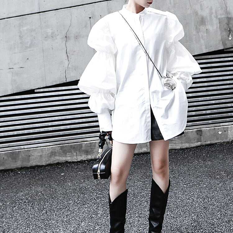 トップス シャツ 白シャツ 袖あり 長袖 ボリューム袖 バブルスリーブ 前開き 綿 かわいい 大人可愛い おしゃれ お洒落 かっこいい レトロ こなれ感 ラブリー キュート 個性的 クール wto01