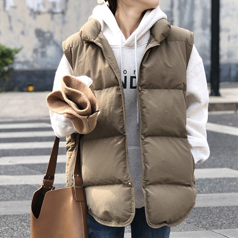 中綿ベストダウンベスト レディース ベスト ショート丈 トップス 無地 ゆったり シンプル カジュアル 厚手 保温 コーデ 高級感