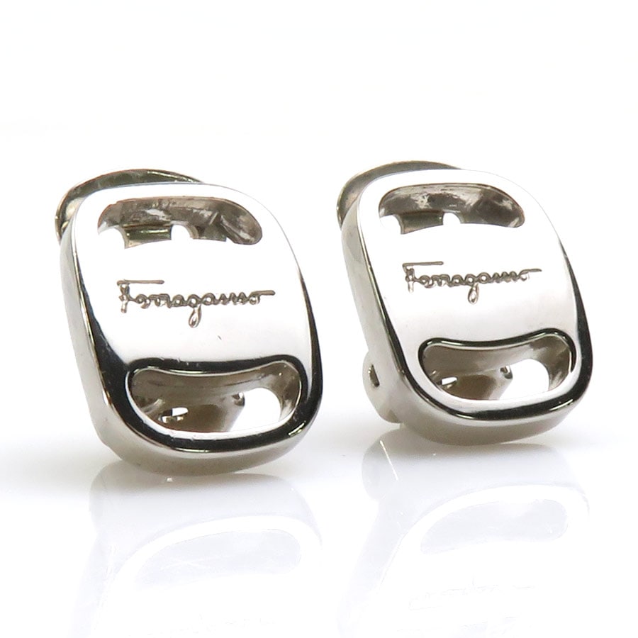 サルヴァトーレフェラガモ Salvatore Ferragamo イヤリング ヴァラ メタル シルバー レディース e58827i