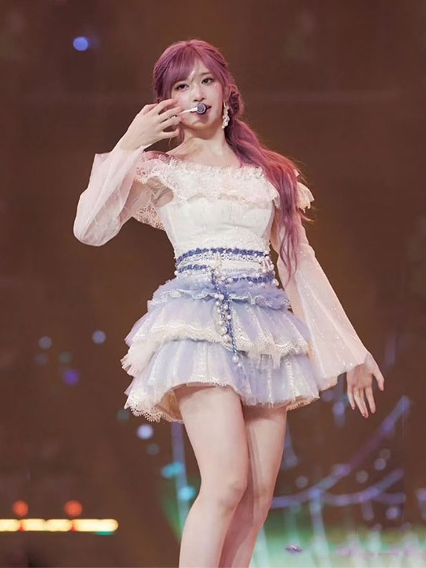 IveLaceLaceOne-shoulderBluePuffyDressPerformanceCostume