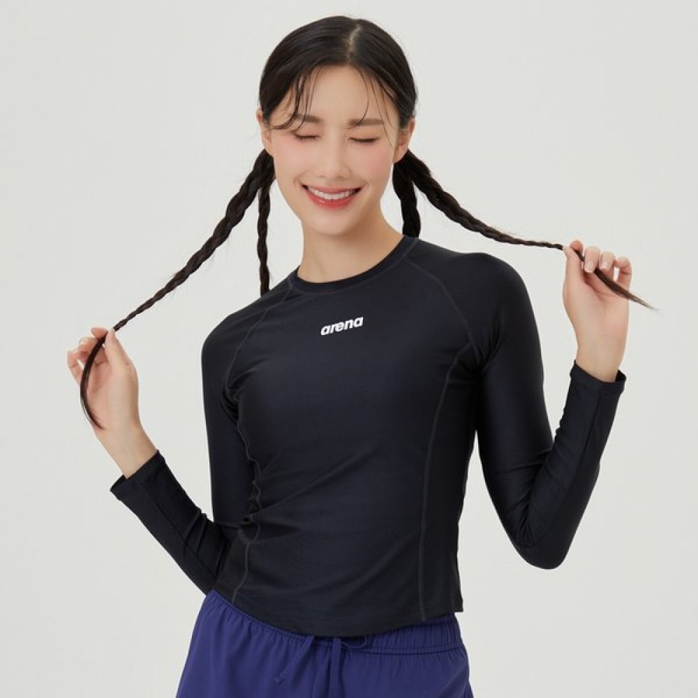 [アリーナ公式] ニューウェーブレギュラーフィットセミクロップラッシュガード A4BL1QR46BLK