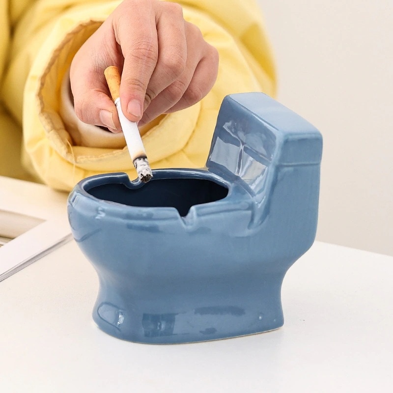 【20点セット】【送料無料】便器形灰皿家庭用応接間の創意的な個性的な流れを変えた造形オフィスの装飾置物