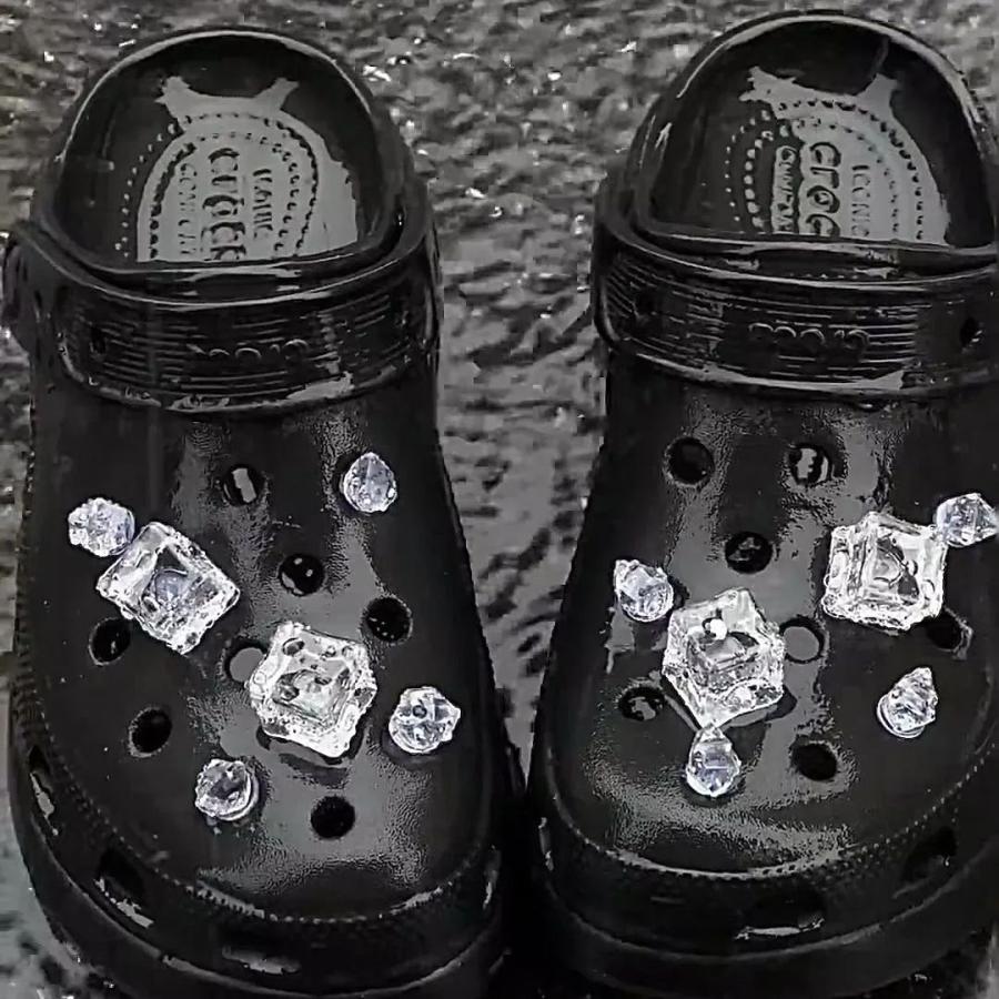 ジビッツ12点セット リボン サンダル デコレーションピン チャームズ ジビッツ オシャレ おしゃれ Y2K ootd キラキラ ラメ 夏 氷 こおり ジュース おもろい 5,002円