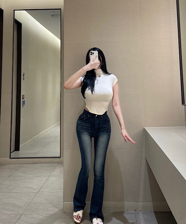 (完全-3kgフィット/**) 骨盤 キャット ウォッシング ロング スパン ブーツカット ジーンズ フォトショップ デニム 痩せてフィットデニム デートルック ポンタルック