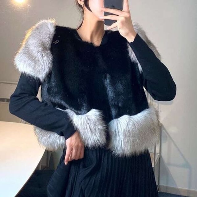 レディース エコファーハーフスリーブ ジャケット フェイクファー ショートスリーブ 半袖 アウター もこもこ ふわふわ 韓国系