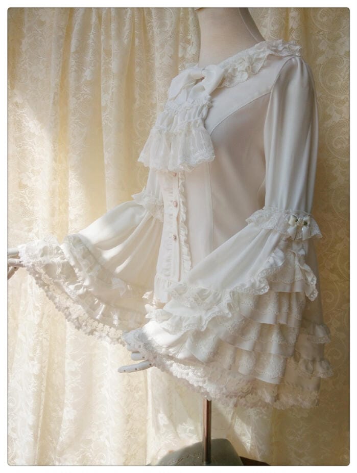 ブラウス レディース ロリータ 長袖 春秋冬 ゴスロリ ゴシック 華麗 レトロ クラシカル 姫袖 ベルスリーブ XS－2XL フリル ホワイト ブラック Lolita デザイン 復古 服 オリジナル