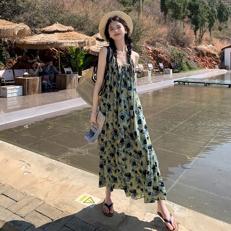 実際の花の緩いホルタードレス2024新しいニッチ怠惰なスタイル海辺の休日スタイルのホルタードレス