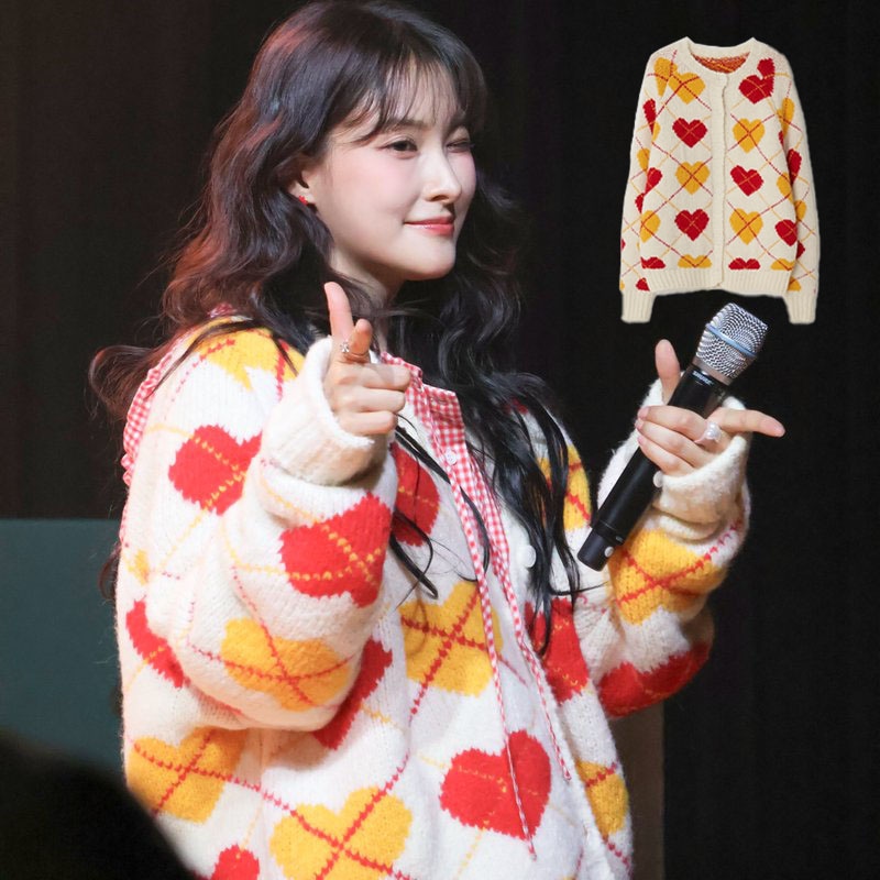 [KARA PARK GYURI 着用!] HEART ARGYLE HEAVY KNIT OVER FIT CARDIGAN (3COLORS) 36,680円