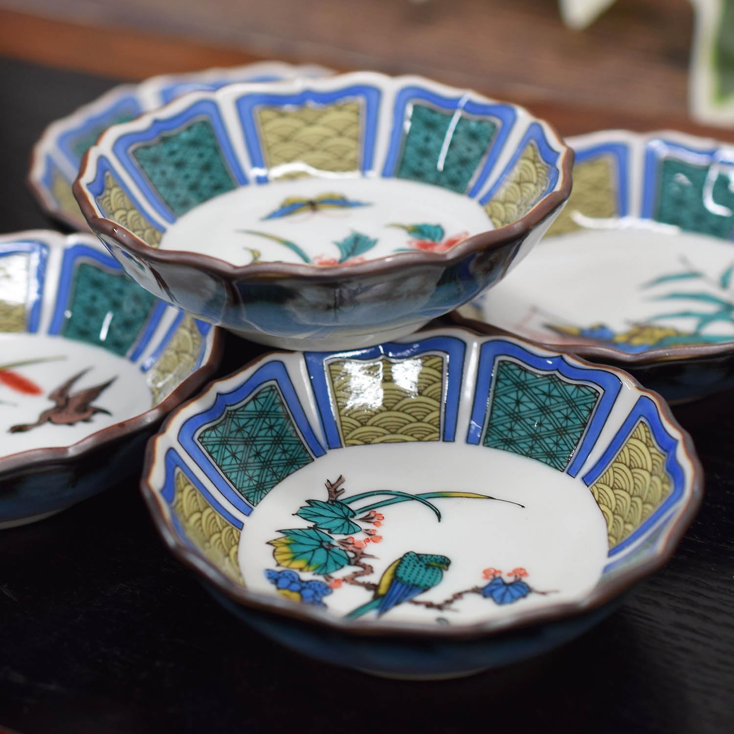 和座の蔵 おしゃれ 食器 焼き物 九谷焼 小鉢 5個セット 古九谷絵変り 陶器 高級 ブランド 和食器 和柄 取り皿 日本製 結婚祝い プレゼント お返し 内祝い ギフト 10,156円