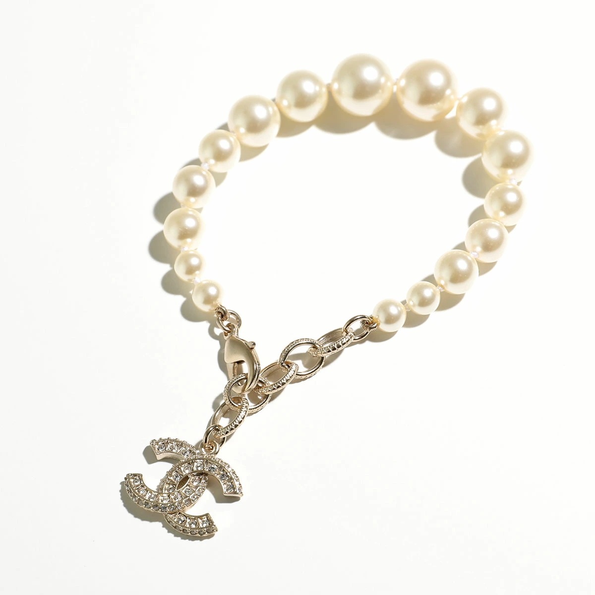 CHANEL シャネル ブレスレット A86499 Y09902 レディース パール ラインストーン装飾 メタル ココマーク CCマーク Z2953