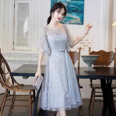 レディース イブニングドレス 膝下 5分袖 襟なし スリム 細身 Aライン レース ウエストマーク ウエストリボン 透け感 大人可愛い きれいめ シンプル 上品 おしゃれ こなれ感 ガーリー