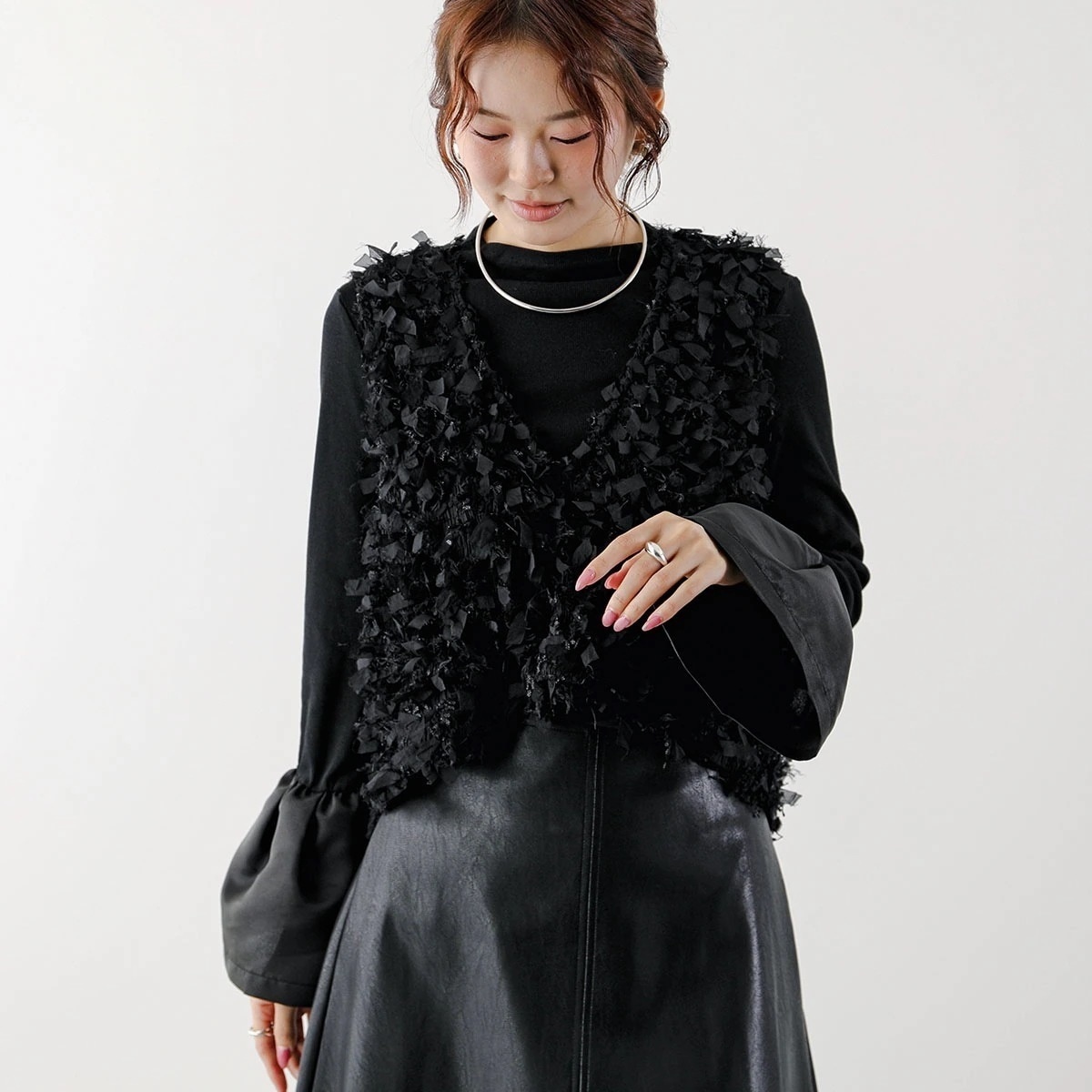 PICCIN ピッチン ベスト 150080 レディース リボンチュール フリンジ ノースリーブ Vネック ショート丈 91 【ts】