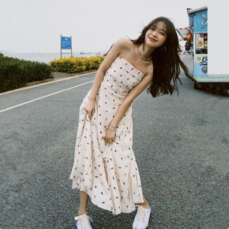 ワンピース ロングワンピース チューブトップ フレアワンピース フレア ロング丈 かわいい 大人可愛い きれいめ シンプル 上品 おしゃれ きちんと 大人女子 こなれ感 個性的 主役級 存在感 春 夏