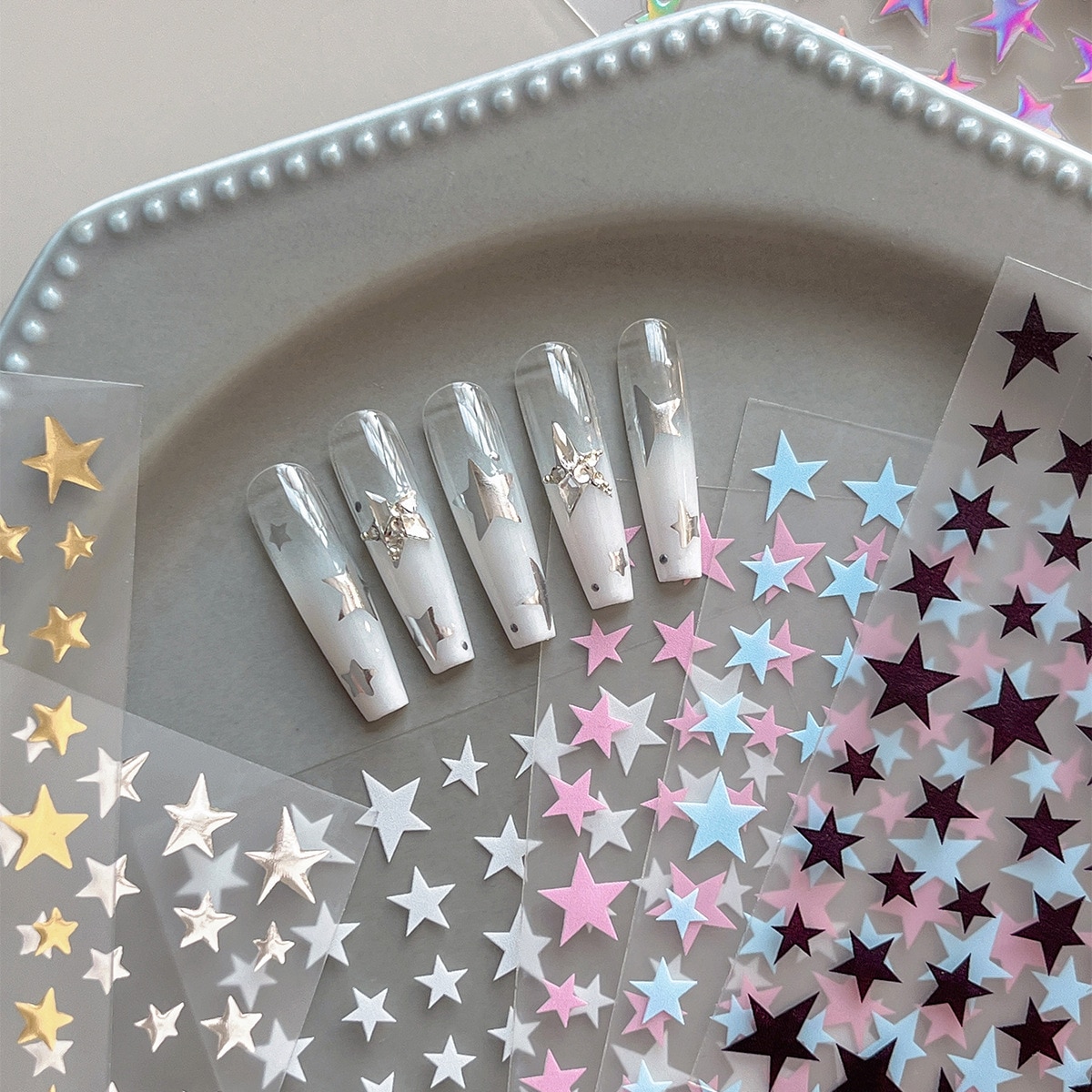 【1点ご購入 で10点プレゼントいたします】平面ペンタゴンネイルシール絢爛なラメ入りバックジェルネイルアートシール