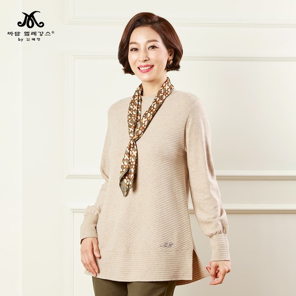 マダムエレガンス ポリアーナ ロゴ ホットフィックス ニット K204KT01