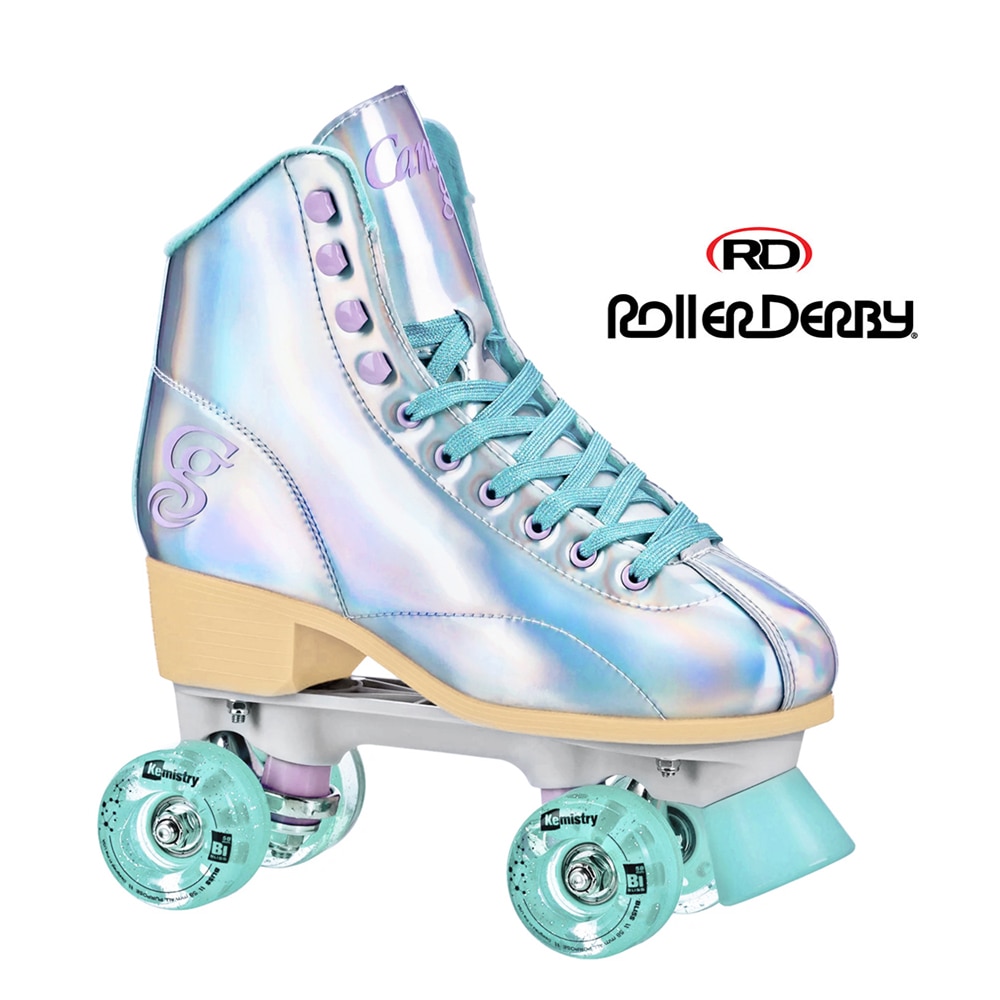 ローラー場で目を引くアメリカのローラーダービー大人のローラースケート