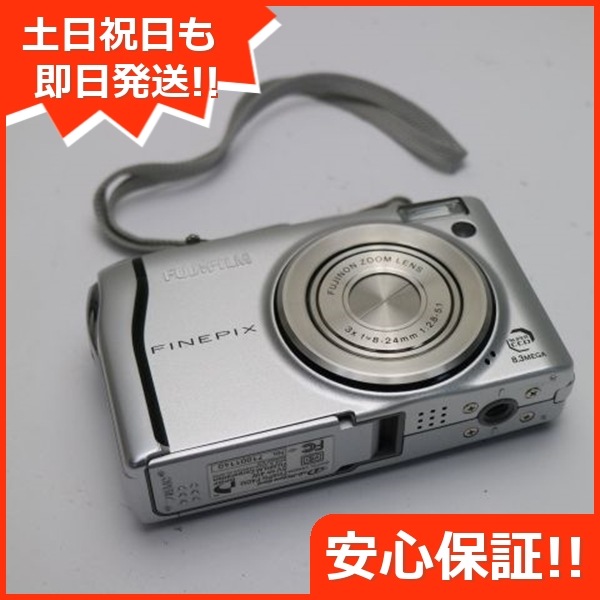 新品同様 FinePix F40fd シルバー FUJIFILM デジカメ 245