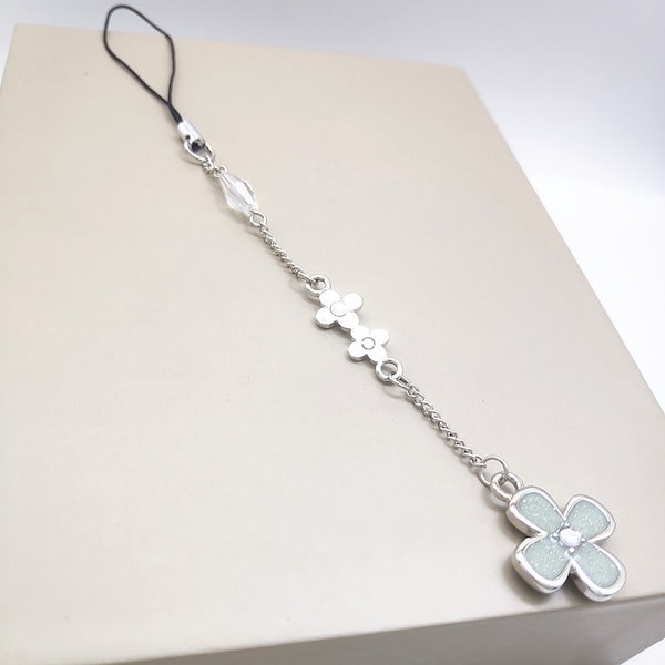 【匿名配送】君に届け、ストラップ Qoo10] コスプレ 周辺 君に届け 黒沼爽子 携帯