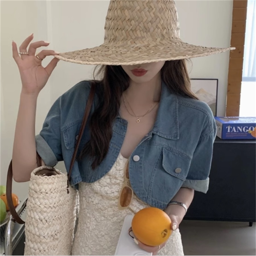 デニムジャケット 2色 アウター 羽織り ショート 袖あり 長袖 Vネック フレア Aライン 薄手生地 かわいい 大人可愛い 綺麗 シンプル カジュアル おしゃれ お洒落 大人女子