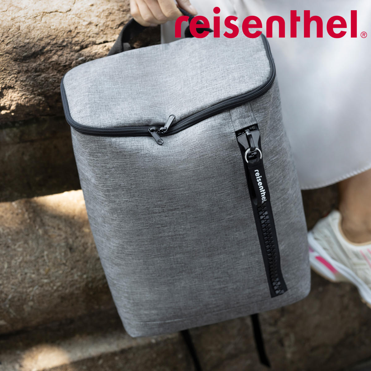 【アウトレット】リュック ライゼンタール OVERNIGHTER BACKPACK M reisenthel リュックサック ボックス型 バックパック レディース ツイストシルバー タブレット