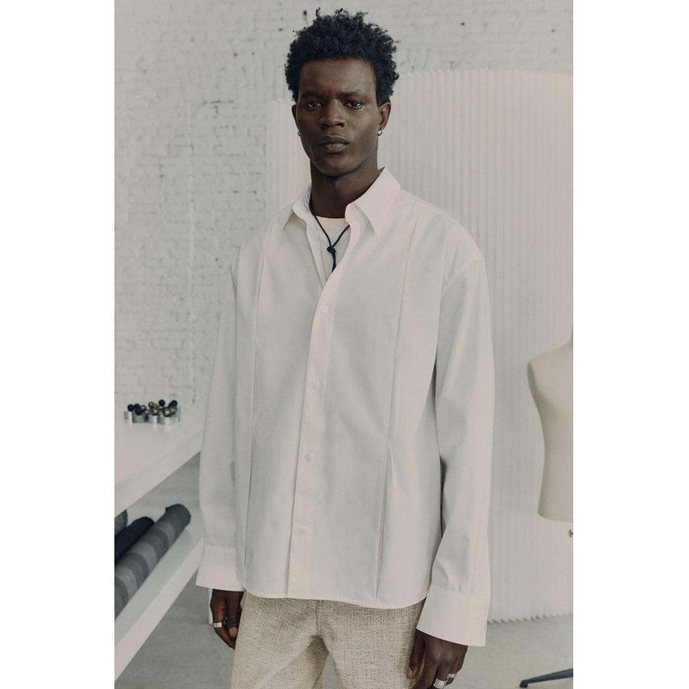 H&M ボックスプリーツピマコットンシャツクリーム