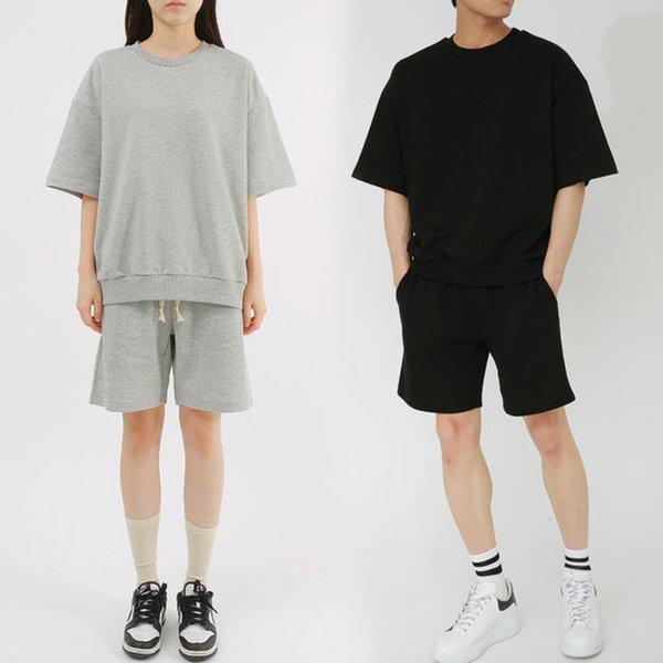 無地オーバーフィット半袖スウェットシャツ5部丈ハーフパンツセットアップ（男女共用）