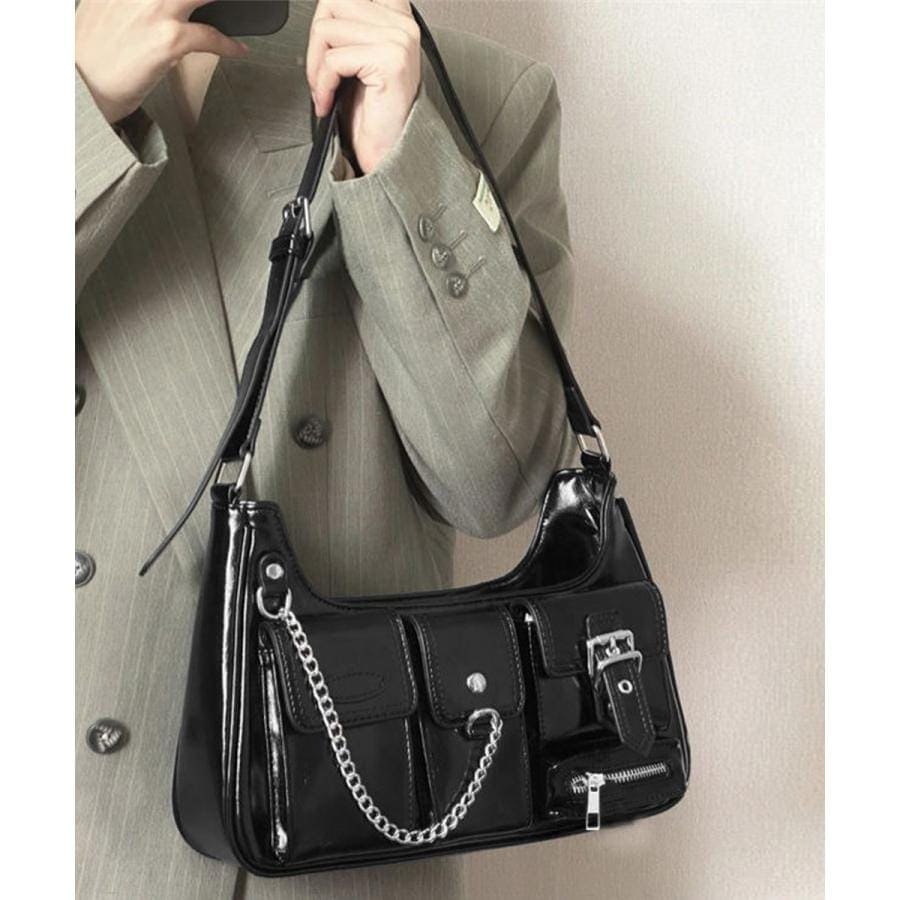 【急速出荷!】韓国人気 ショルダーバッグ マルチポケット肩掛け鞄