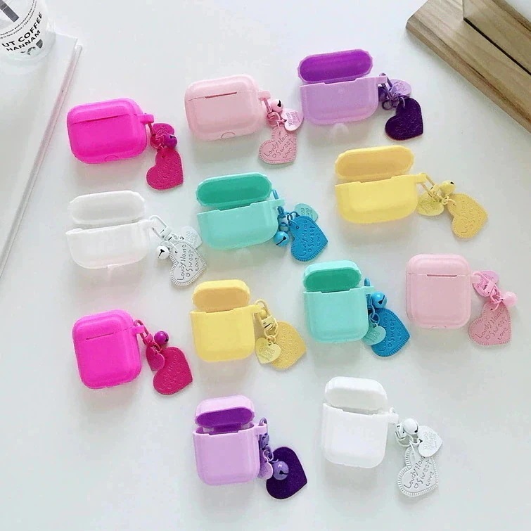 【急速出荷】多色選択できINSハートチャーム AirPods pro3ケース/airpodsPro/1/2イヤホーン保護ケースシリコン耐衝撃airpods 4ケース