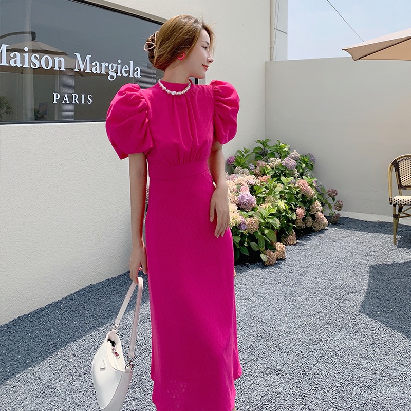 バックリボンワンピース レディース ミモレ丈 ドレス ワンピース 袖あり 半袖 パフスリーブ ハイネック ギャザー オープンバック バックリボン リボン バックシャン ビビッドカラー