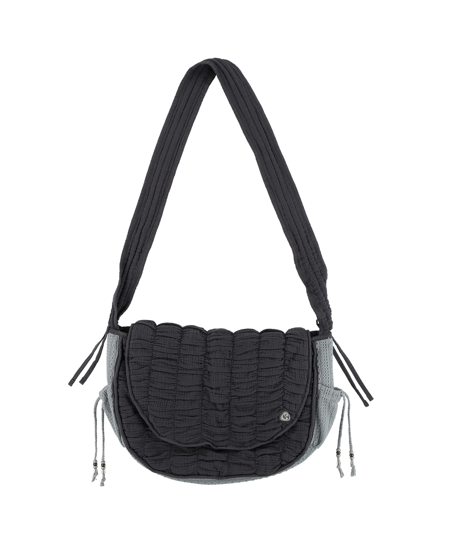 【COYSEIO】 QUILTED CROSS BAG : CHARCOAL