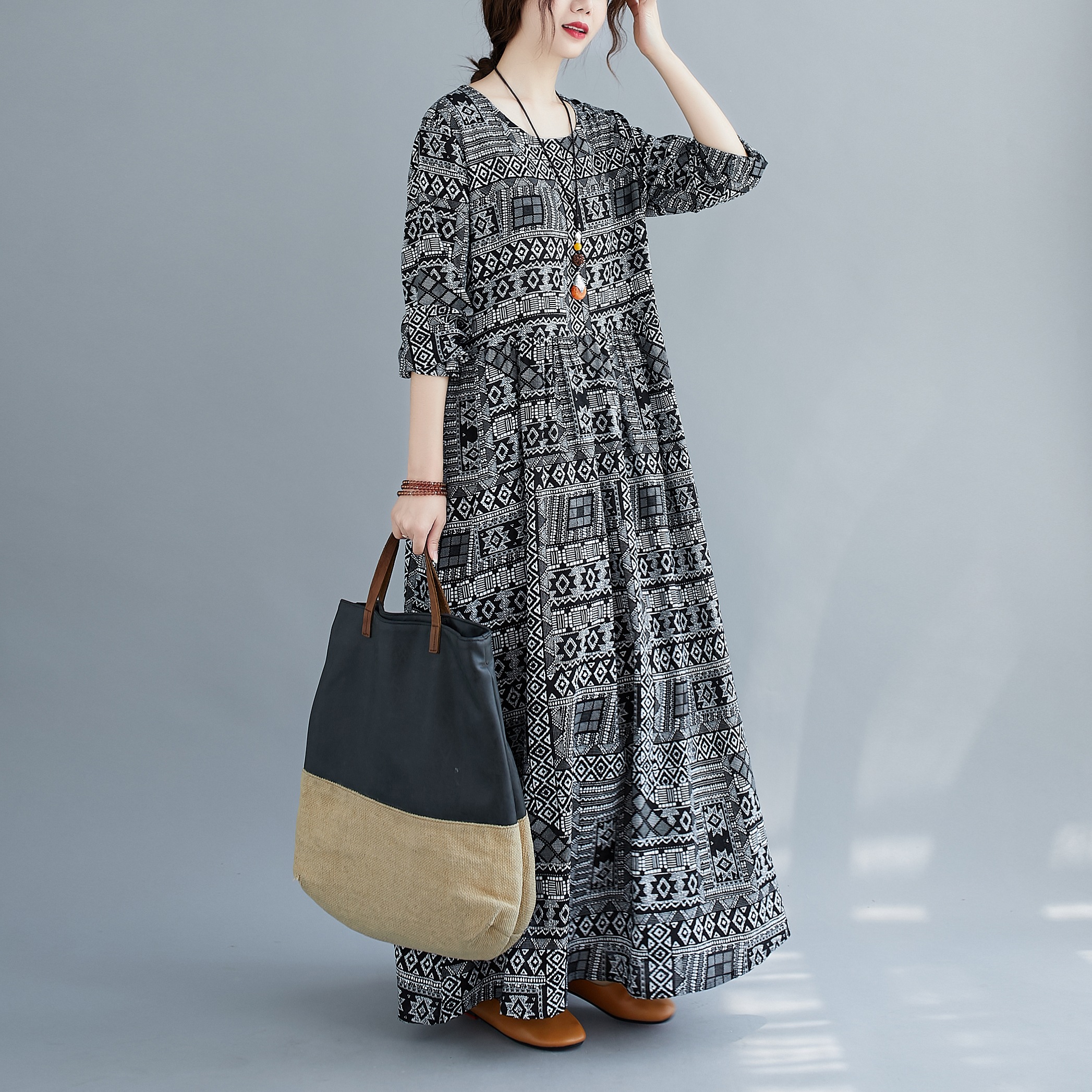 ワンピース フレアワンピース マキシ丈 袖あり 長袖 ラウンドネック 襟なし フレア ワイド Aライン かわいい 大人可愛い カジュアル 大人 上品 おしゃれ かっこいい レトロ アジアン エスニック