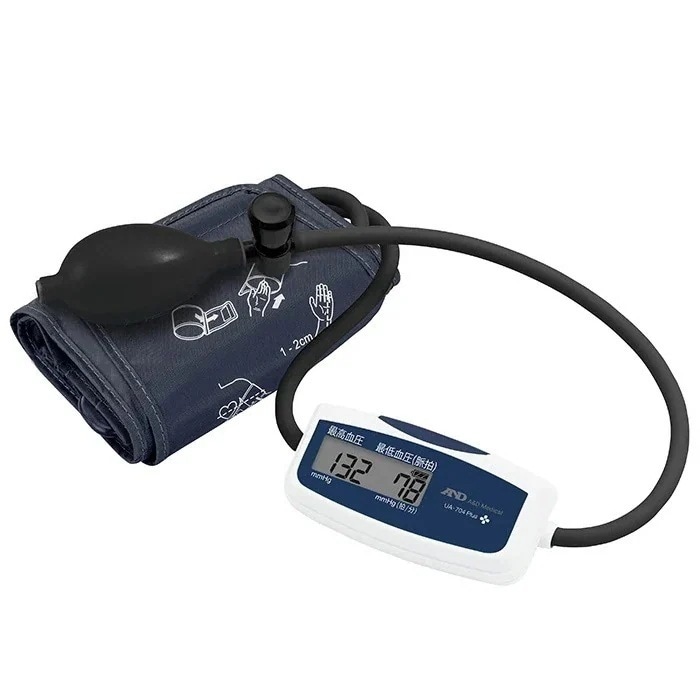 ポータブル 上腕式血圧計 Plusシリーズ 手動加圧 コンパクト UA-704PLUS 5,206円