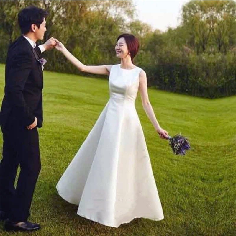 ロングドレス ワンピース 花嫁ロングドレス 韓国ファッション40 ウェディングドレス 高級感 結婚式ワンピース 白 結婚式 パーティードレス2025大人気 ドレス 気質 新作